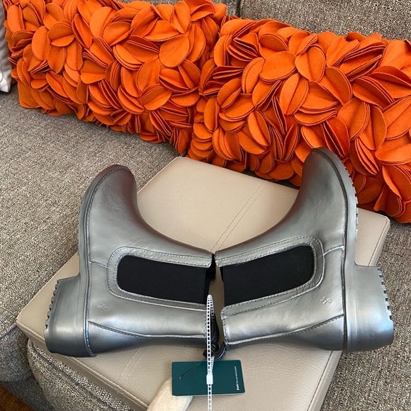 ❗️SOLD❗️EMU Australia Waterproof Boots❣️ - Picture 9 of 12